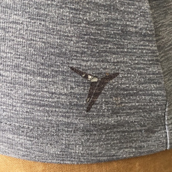 This is a kids tight fitting tank top. - Picture 3 of 4